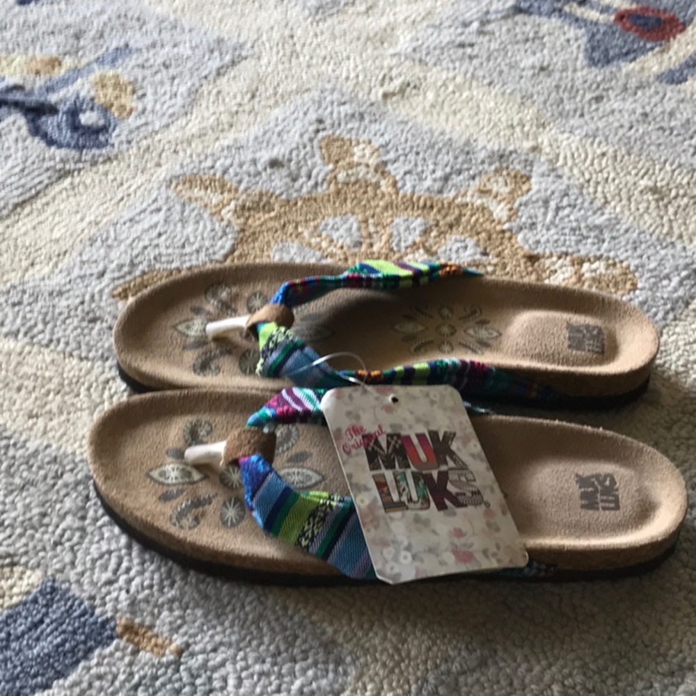 Women’s sandals